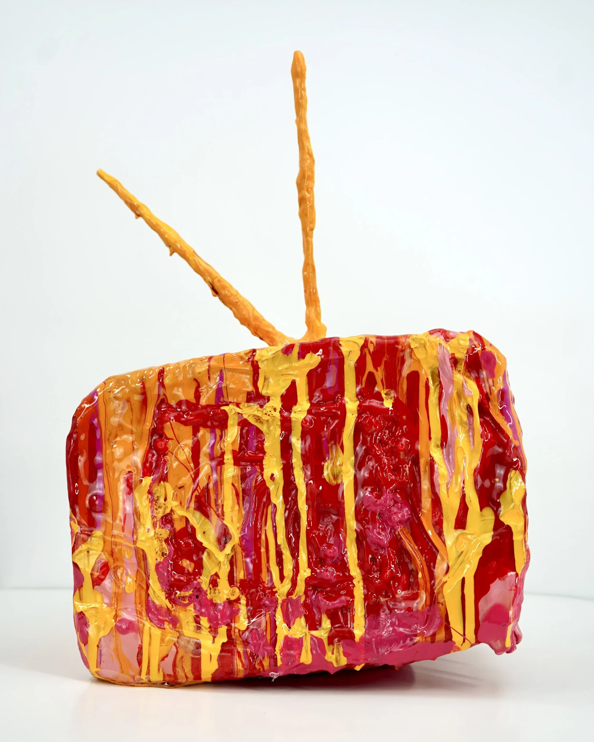 sophia-huang-artist-the-public-even-the-flowers-held-their-breath-back-view-mixed-media-sculpture-2025