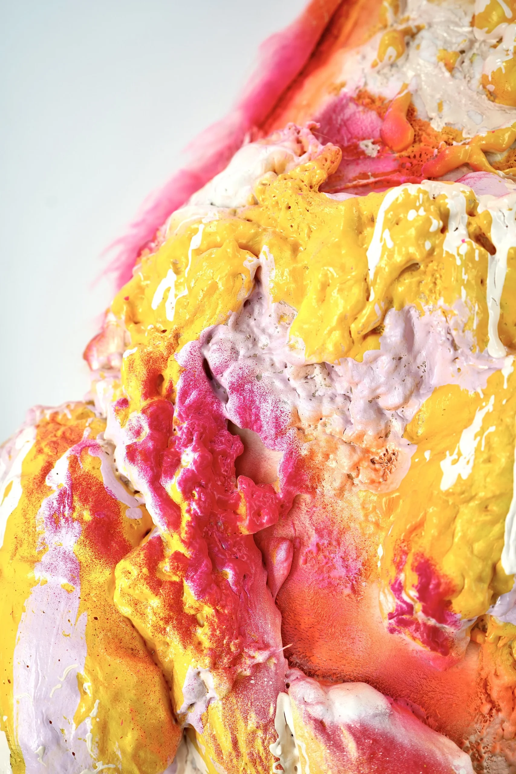 sophia-huang-artist-the-recovering-people-pleaser-closeup-resin-mixed-media-sculpture-2025-1